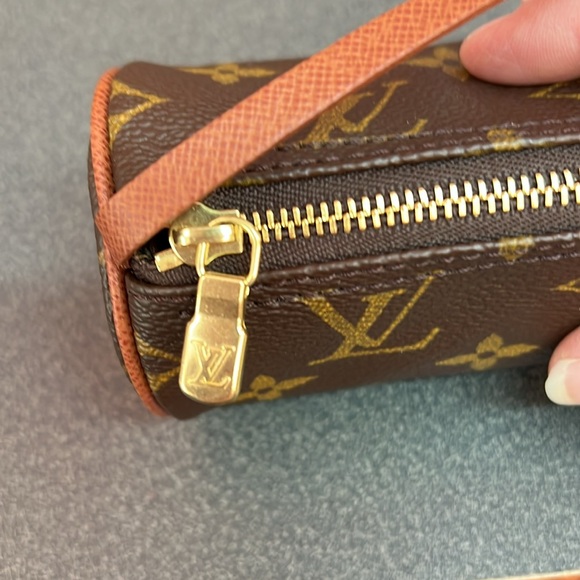 Louis Vuitton Authentic PreLoved Mini Papion - Picture 3 of 9